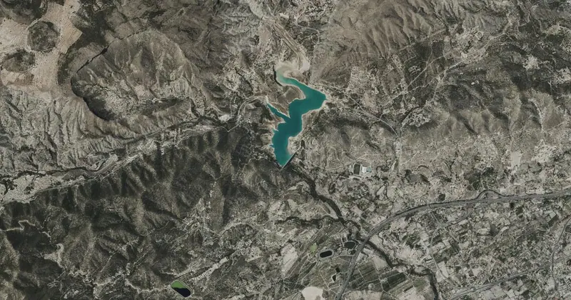 Vista aérea del embalse del Amadorio