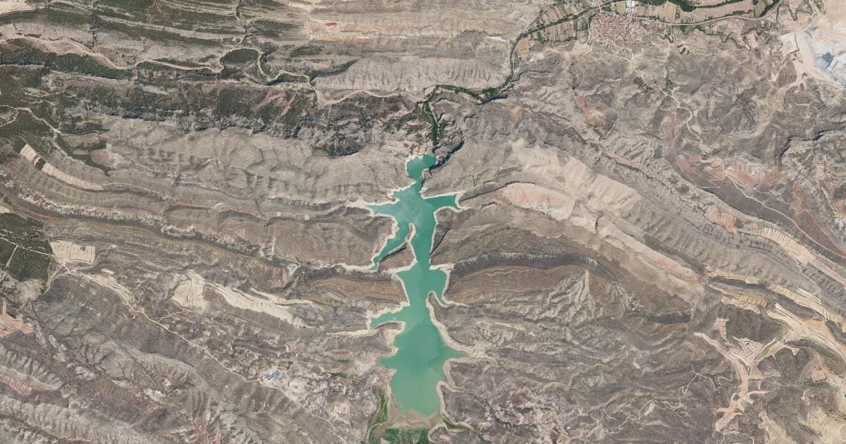 Vista aérea del embalse de Cueva Foradada