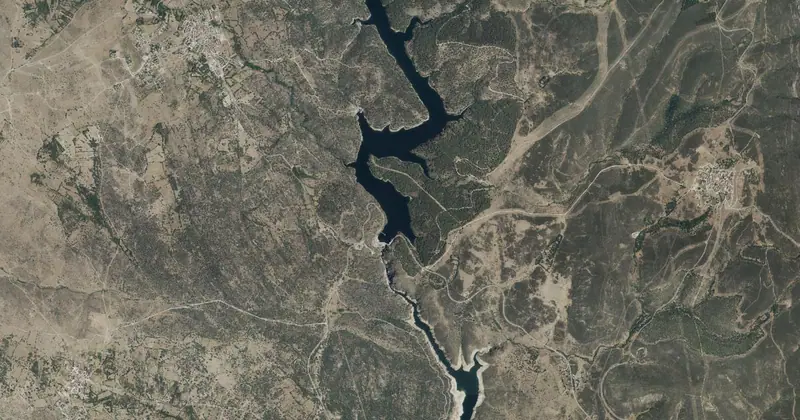 Vista aérea del embalse de El Villar