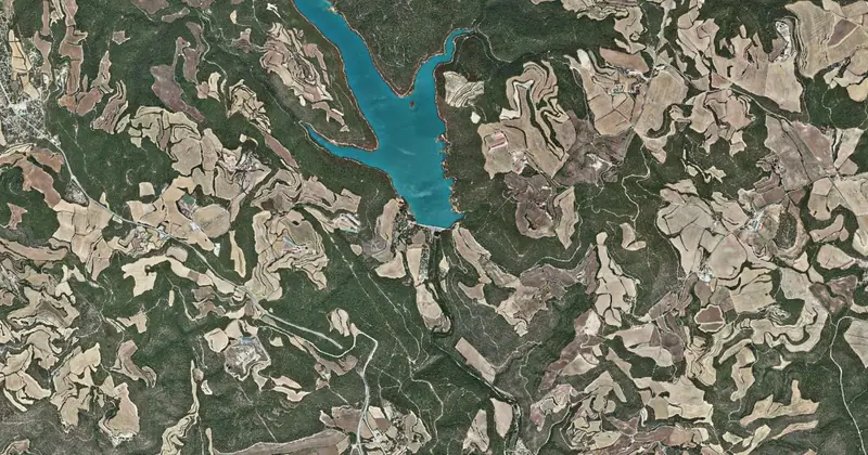 Vista aérea del embalse de Sant Pons