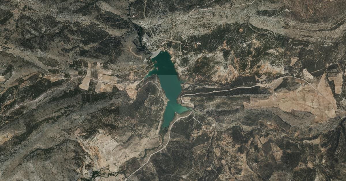Vista aérea del embalse de Taibilla