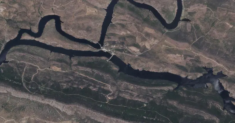 Vista aérea del embalse de Torrejón (Tajo-Tietar)