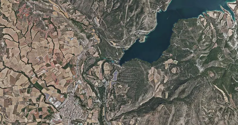 Vista aérea del embalse de Tremp ó Talárn