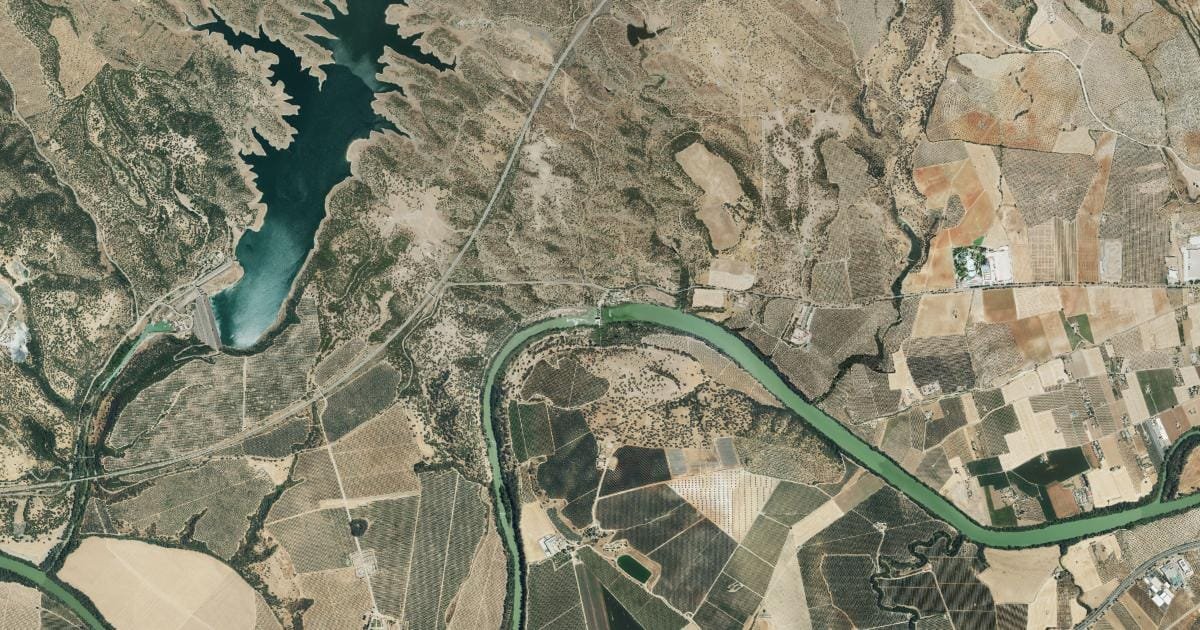 Vista aérea del embalse de Villafranca